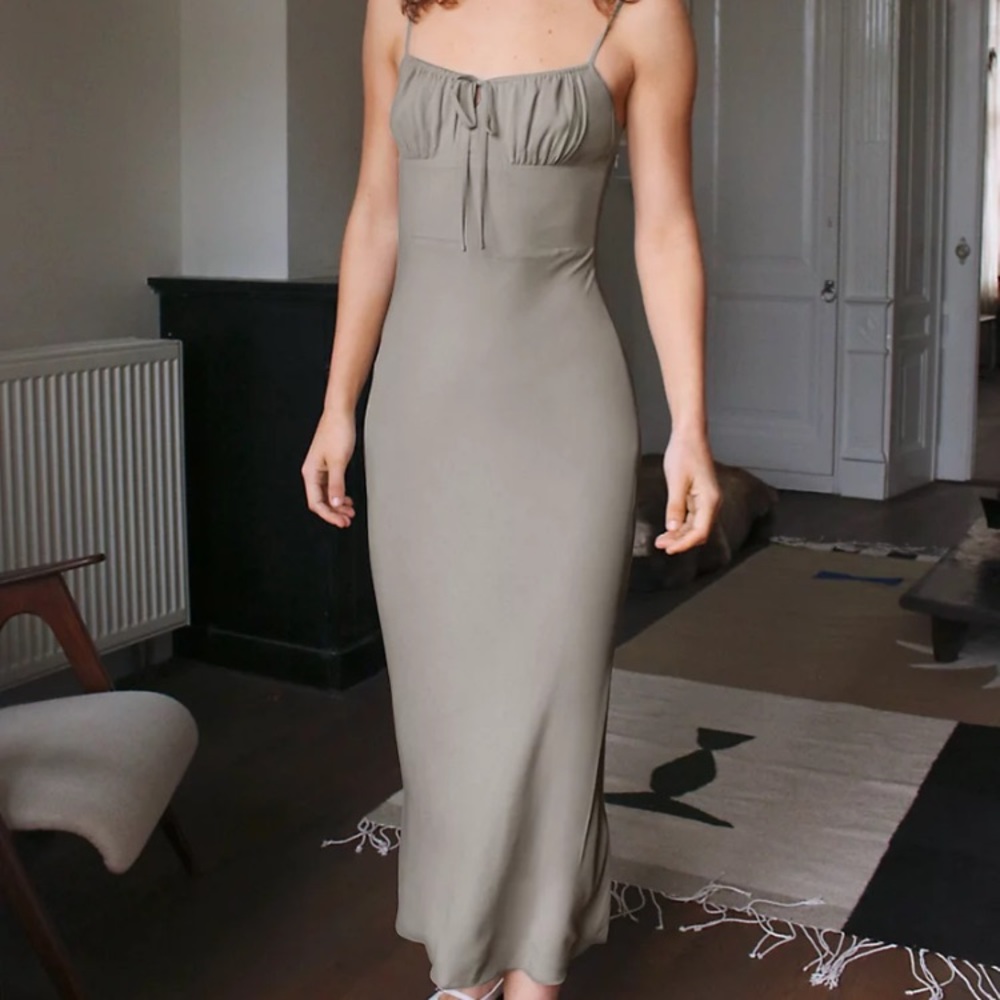 NWT Wilfred Bellow Ruched Maxi Slip Taupe Dress